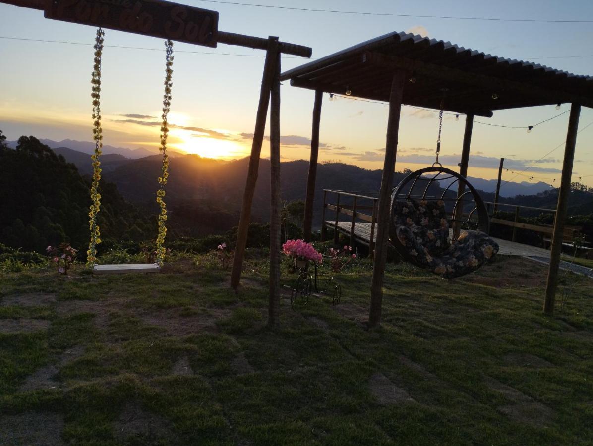 Chalés Pôr Do Sol Caparaó Velho Esterno foto